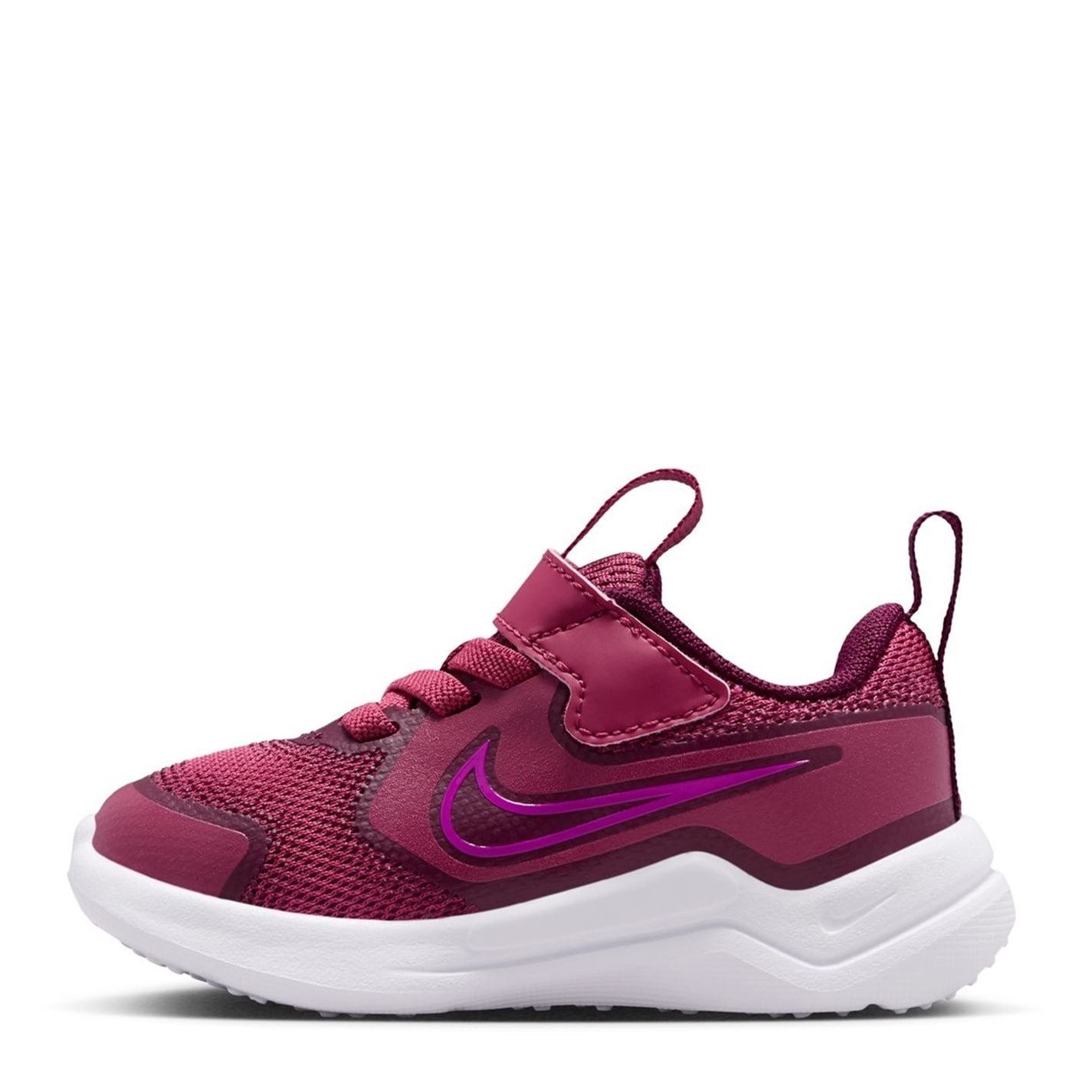 Nike Cosmic Runner Low Top Sneakers with Adjustable Drawstring
