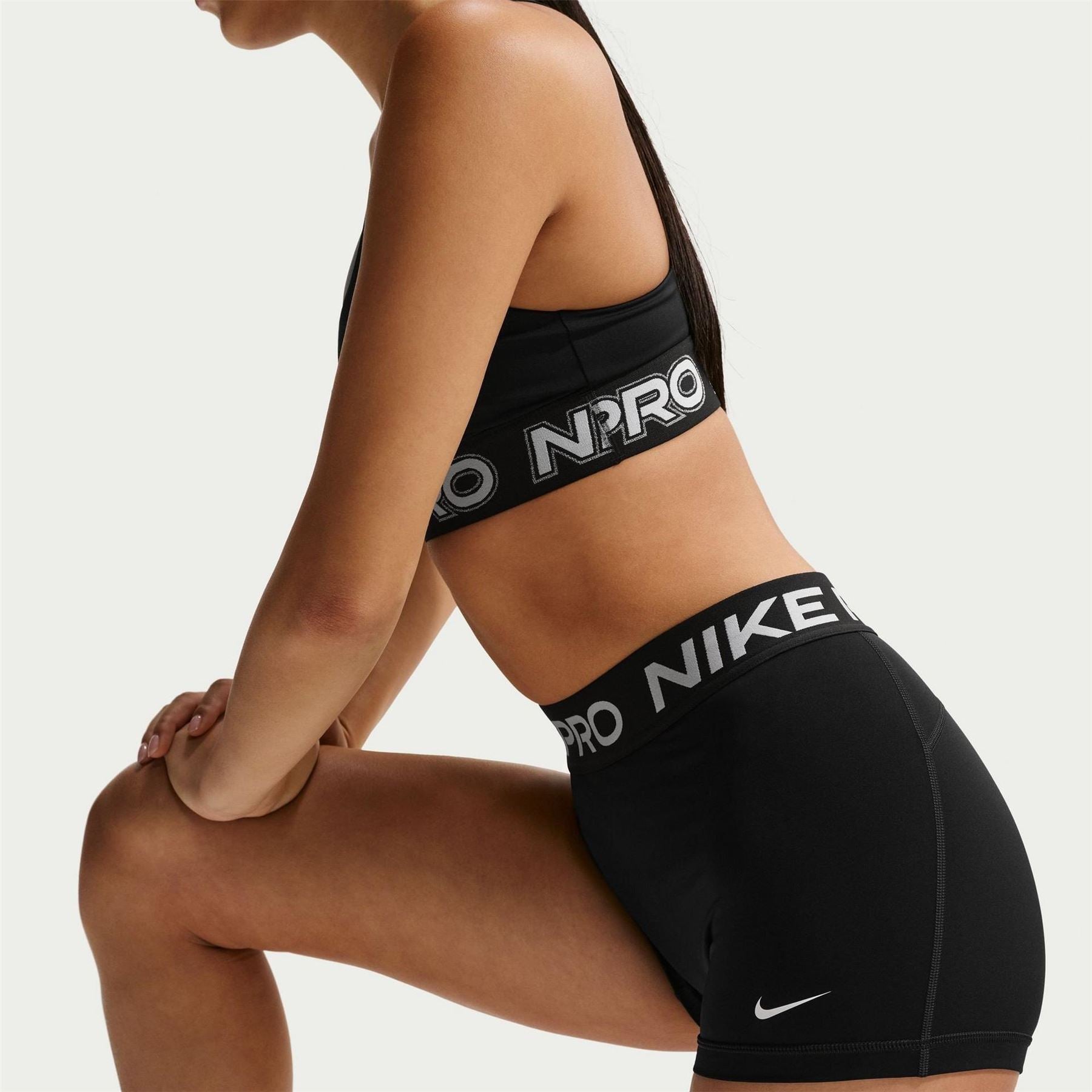 Nike Pro Ess 3inshrt