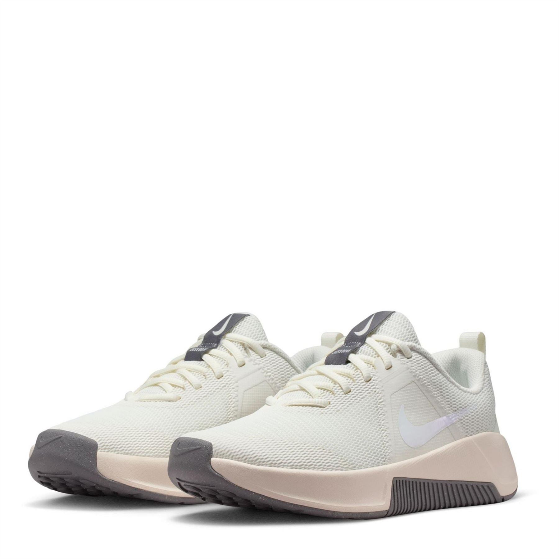 Nike Womens Mc Trainer 3 Workout Shoes