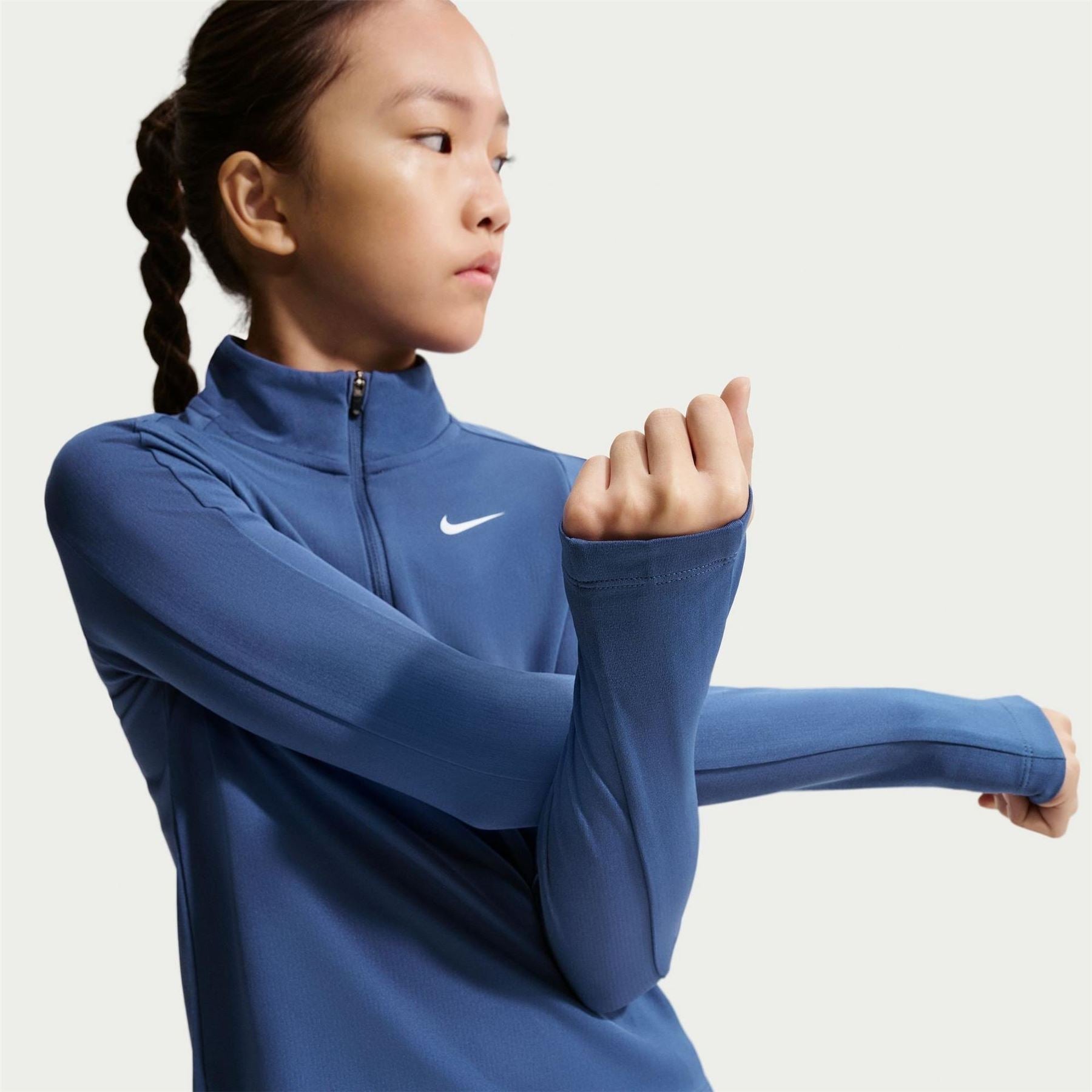 Nike Older Girls Dri Fit Long Sleeve Half Zip