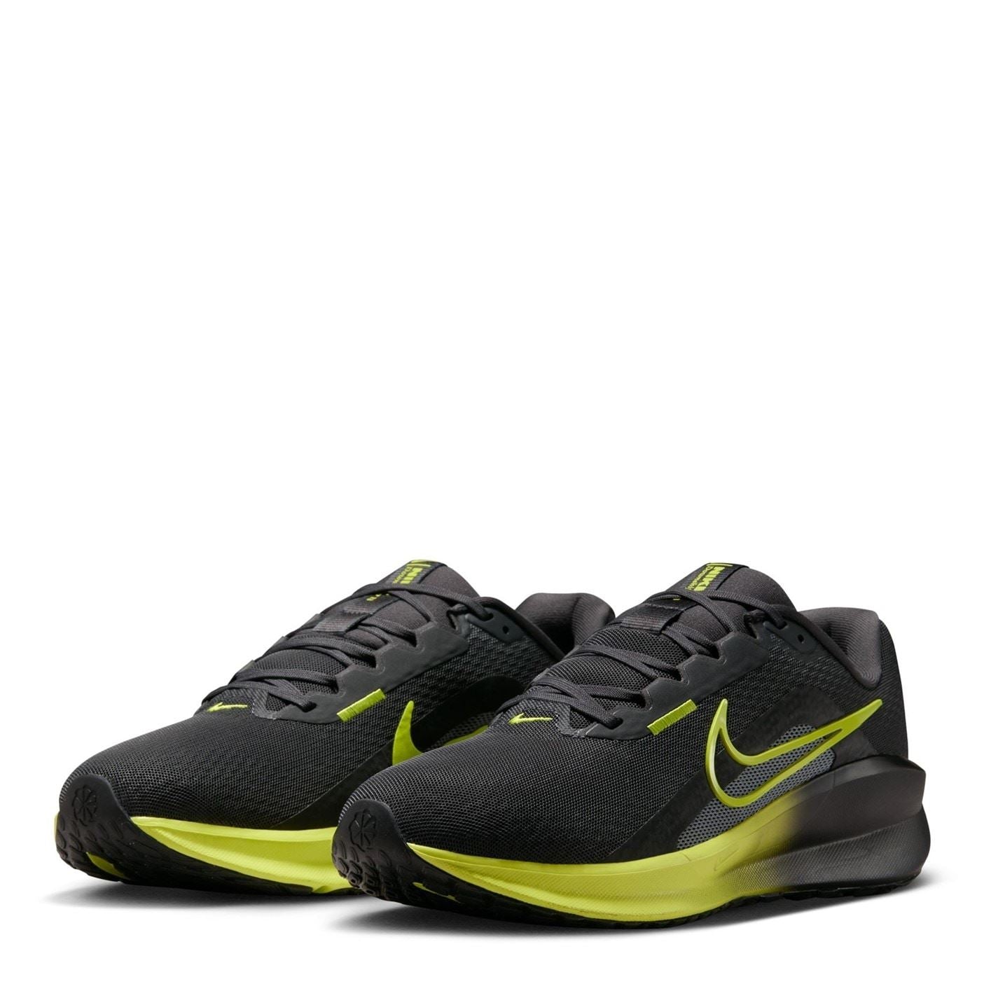 Nike Downshifter 13