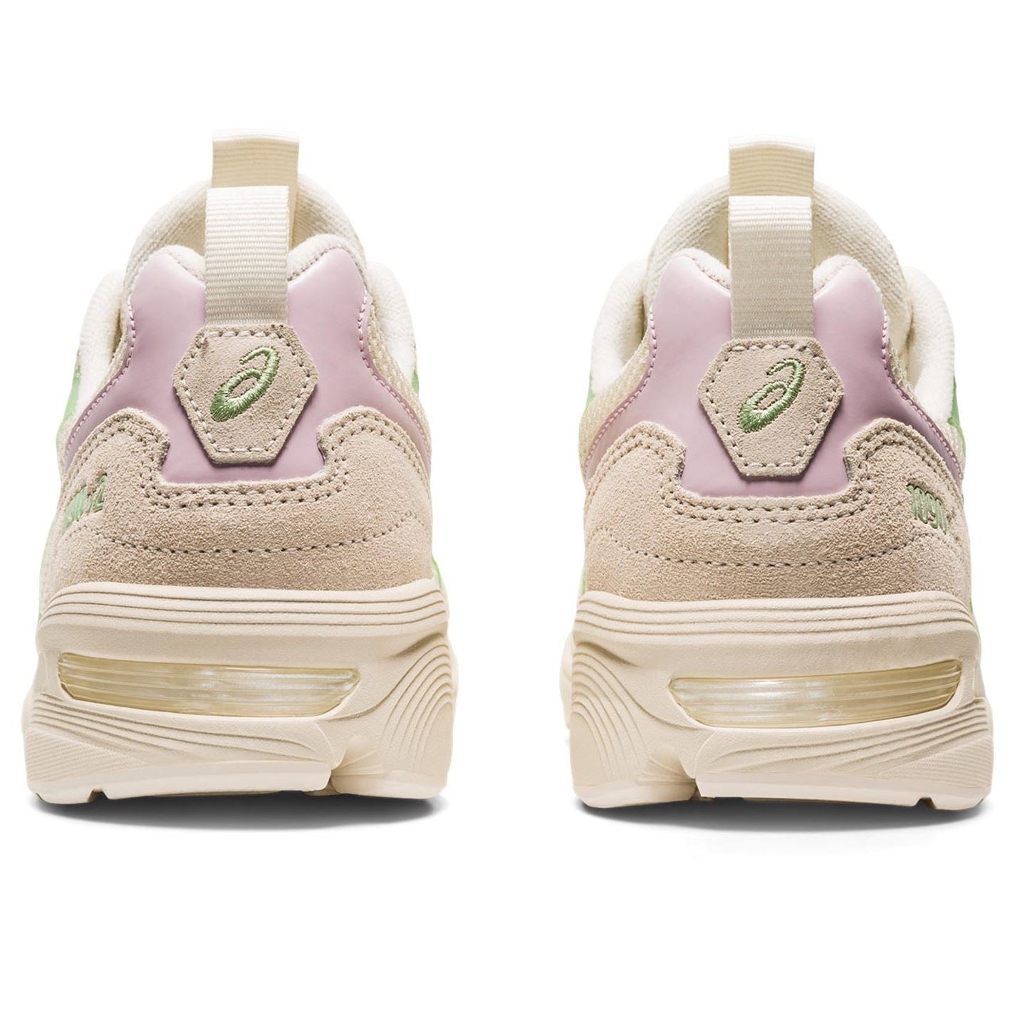 Asics GEL 1090v2 Low Top Running Sneakers