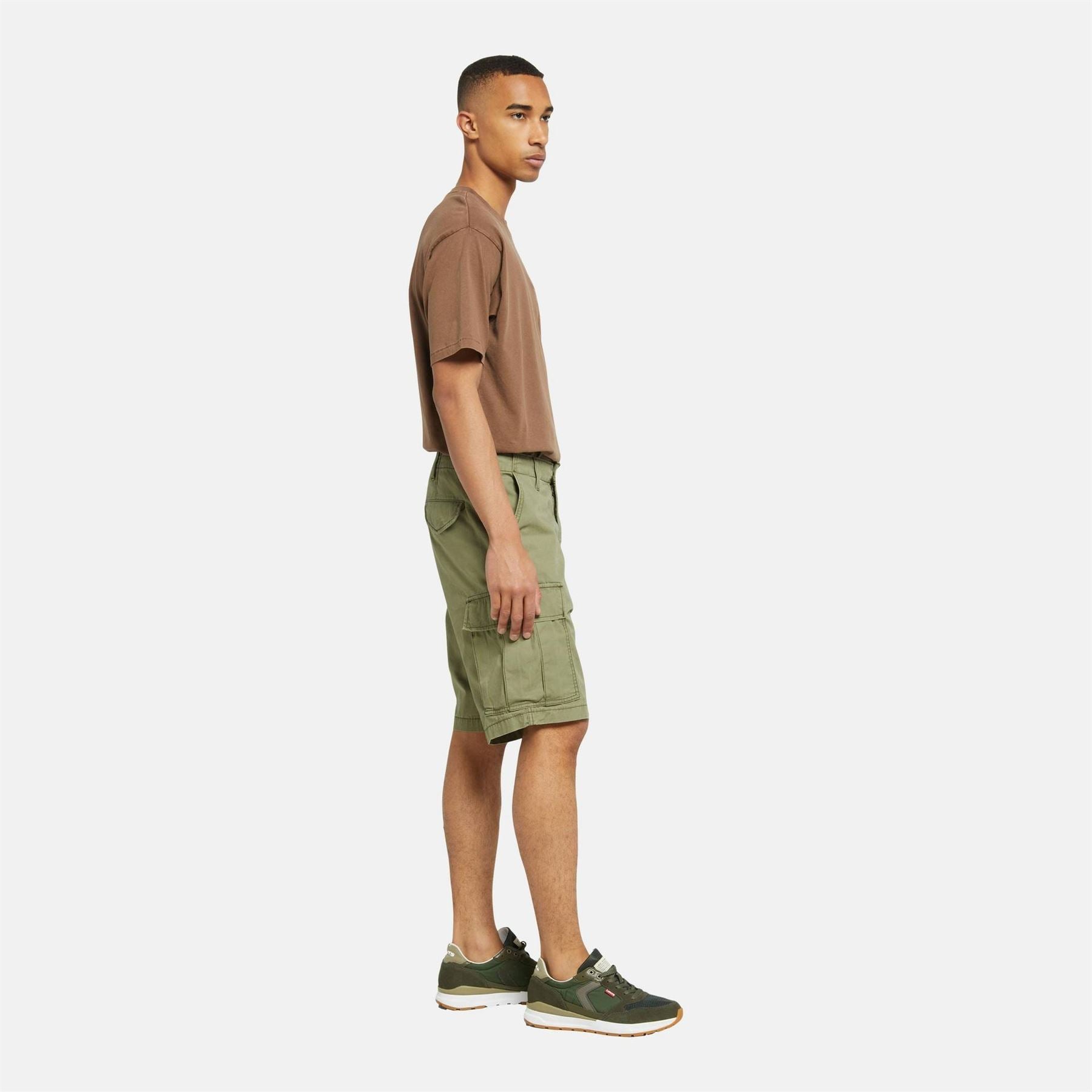 Levis Carrier Meteorite Breathable Relaxed Fit Cargo Shorts