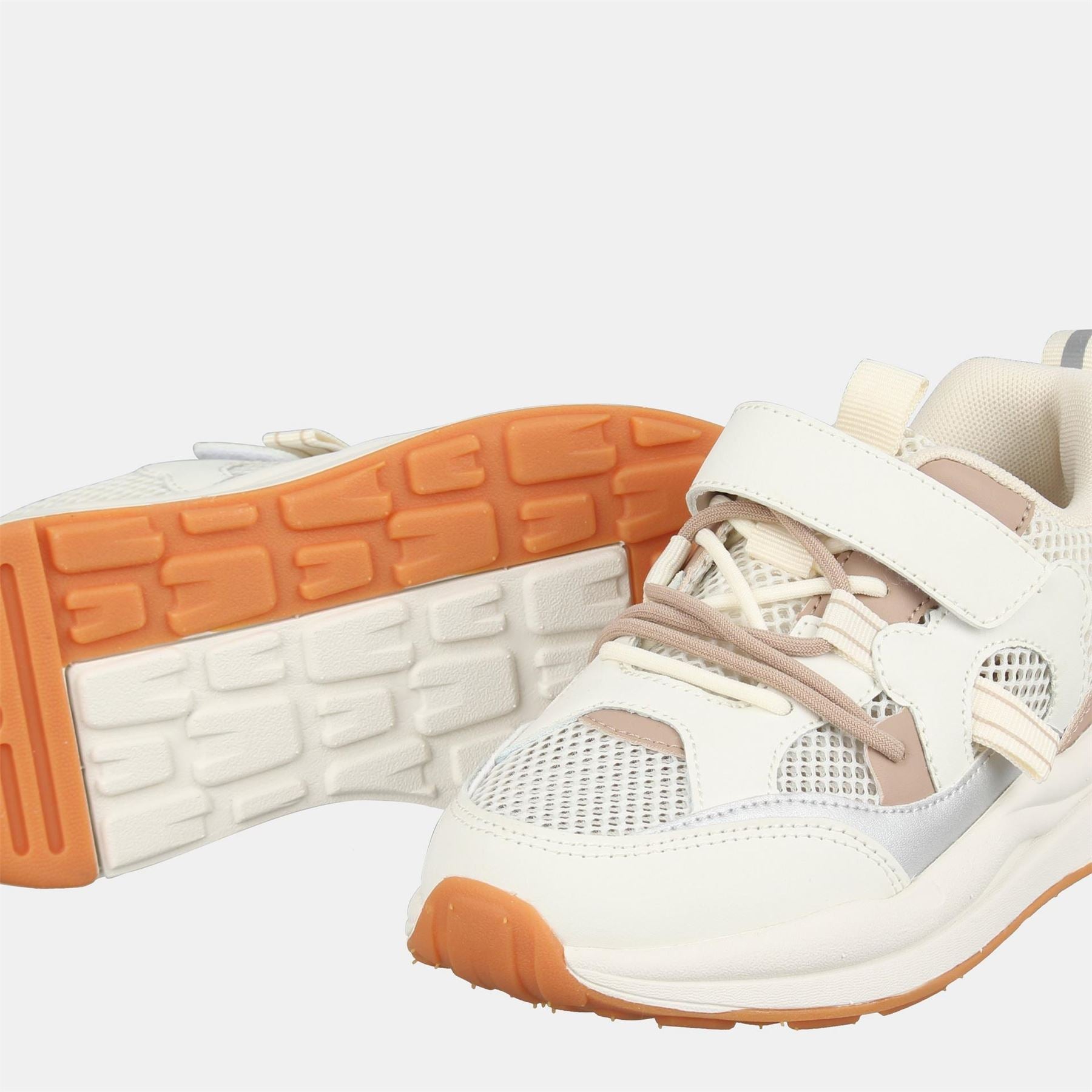 Fabric Runners Ch62 Low Top Sneakers