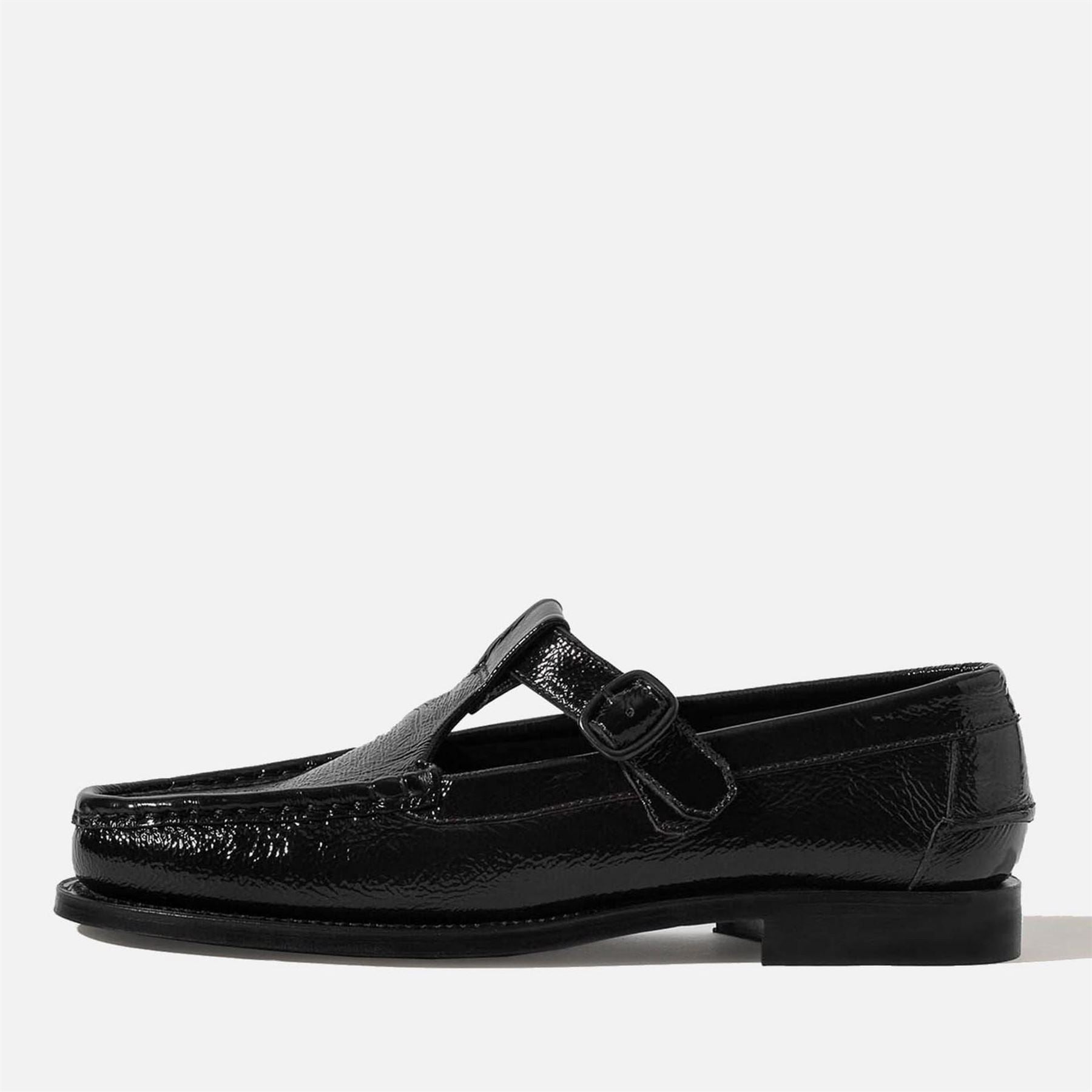 Hereu Crinkled Glossy Leather Flats