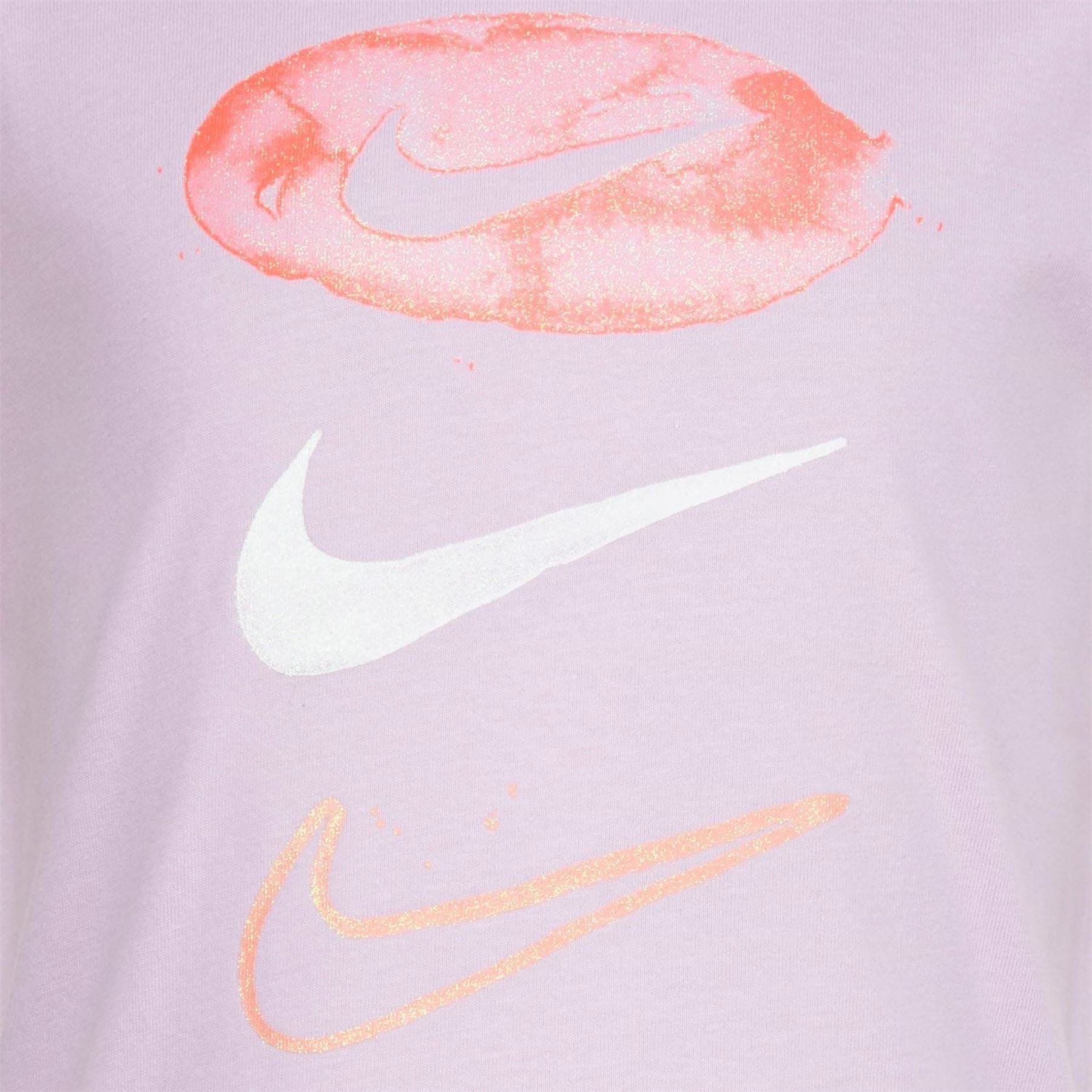Nike Daze Pill Swoosh T-Shirt