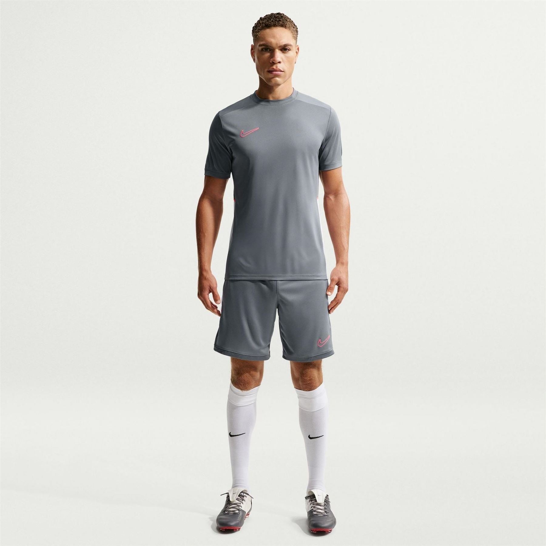 Nike Mens Dri Fit Academy Football Shorts