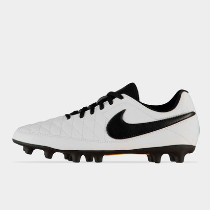 football boots nike white