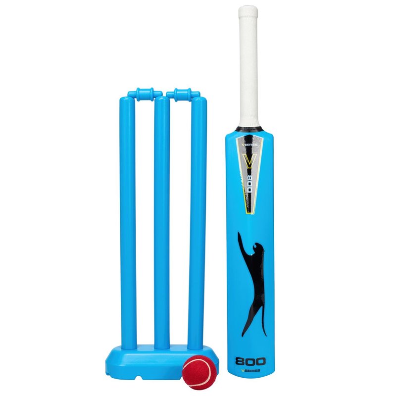 Slazenger V800 Mini Ball and Wicket Set