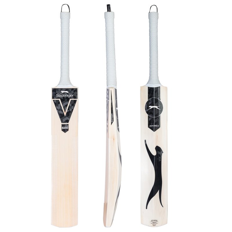 Slazenger Advantage V600 Junior Cricket Bat