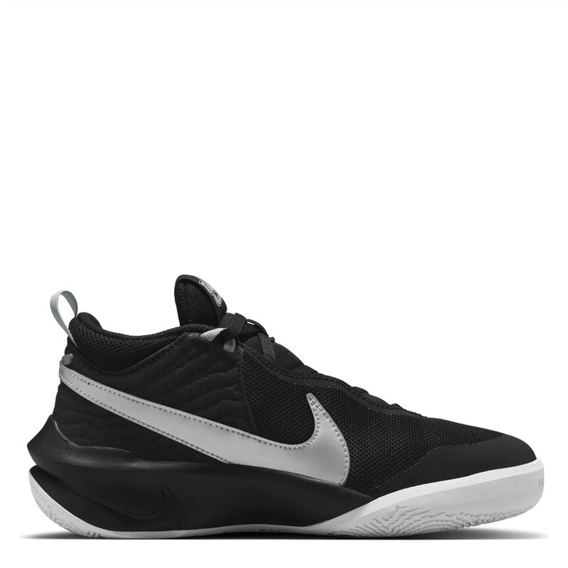 Nike Team Hustle D10 Junior Basketball Shoes