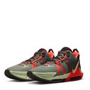 LeBron Witness 7 Basketball Shoes